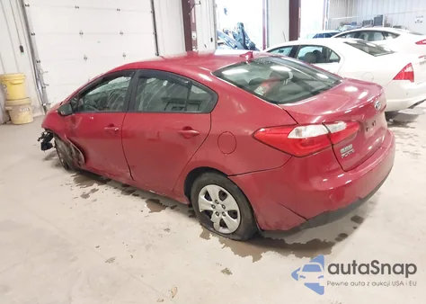 2015 Kia Forte Lx z USA, uszkodzony, nr VIN KNAFX4A63F5351557